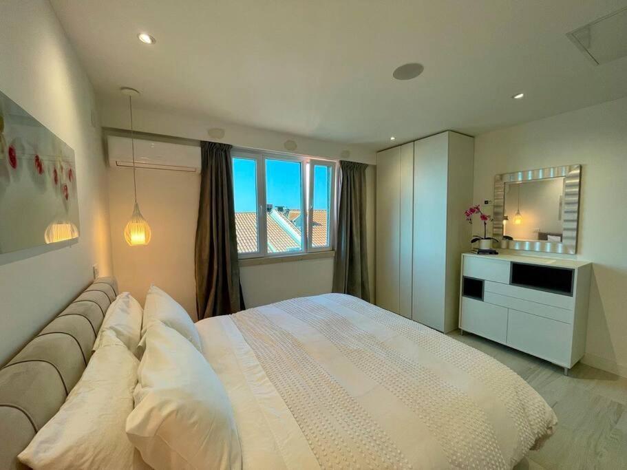 Modern 2bdrm Luxeview4- Seaview *