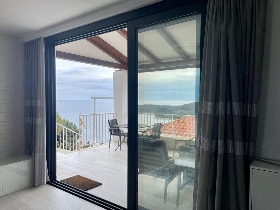 Modern 2bdrm Luxeview4- Seaview *